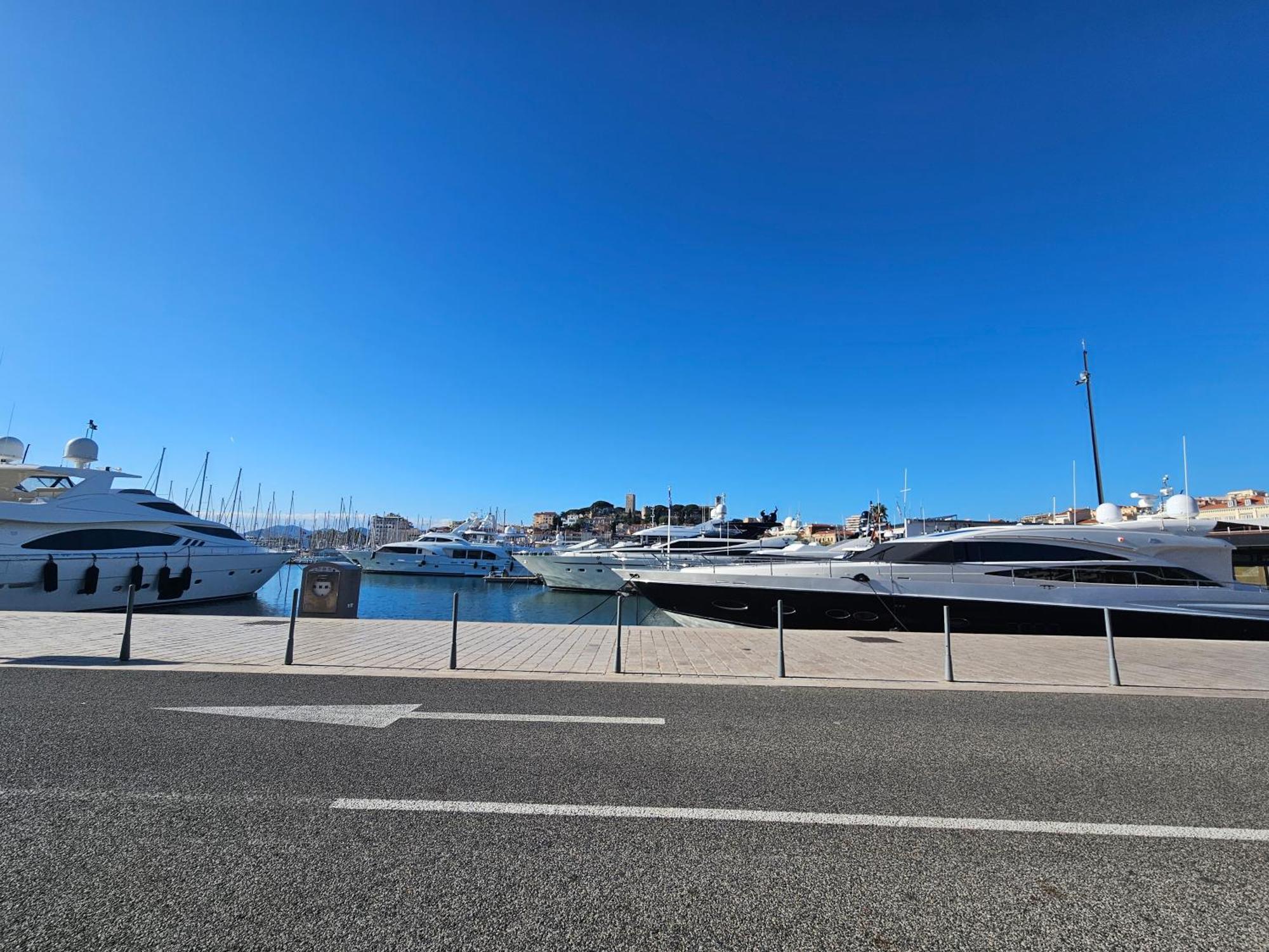 The Yachting - Host Provence Apartment Ле Кане Екстериор снимка